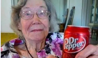 惊!美国百岁老人长寿秘诀是每天喝三瓶碳酸饮料