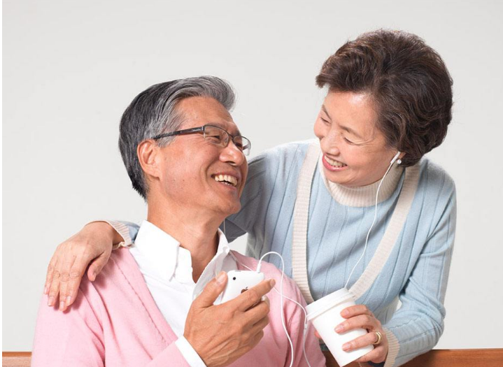 老人多听音乐 对抗老有益