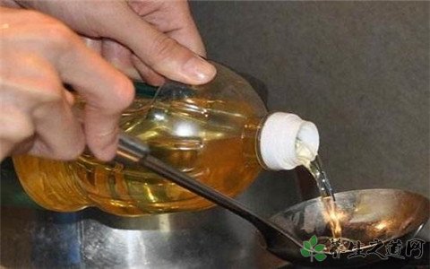 威海学校重复用油 食用油的误区有哪些