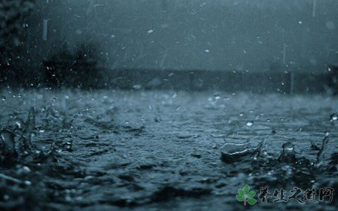 祖孙过漫水桥遇难 暴雨天气注意事项有哪些